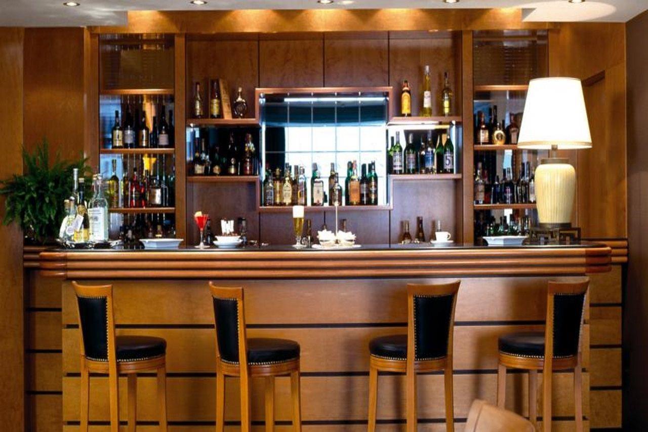 Wyndham Napoli华美达酒店