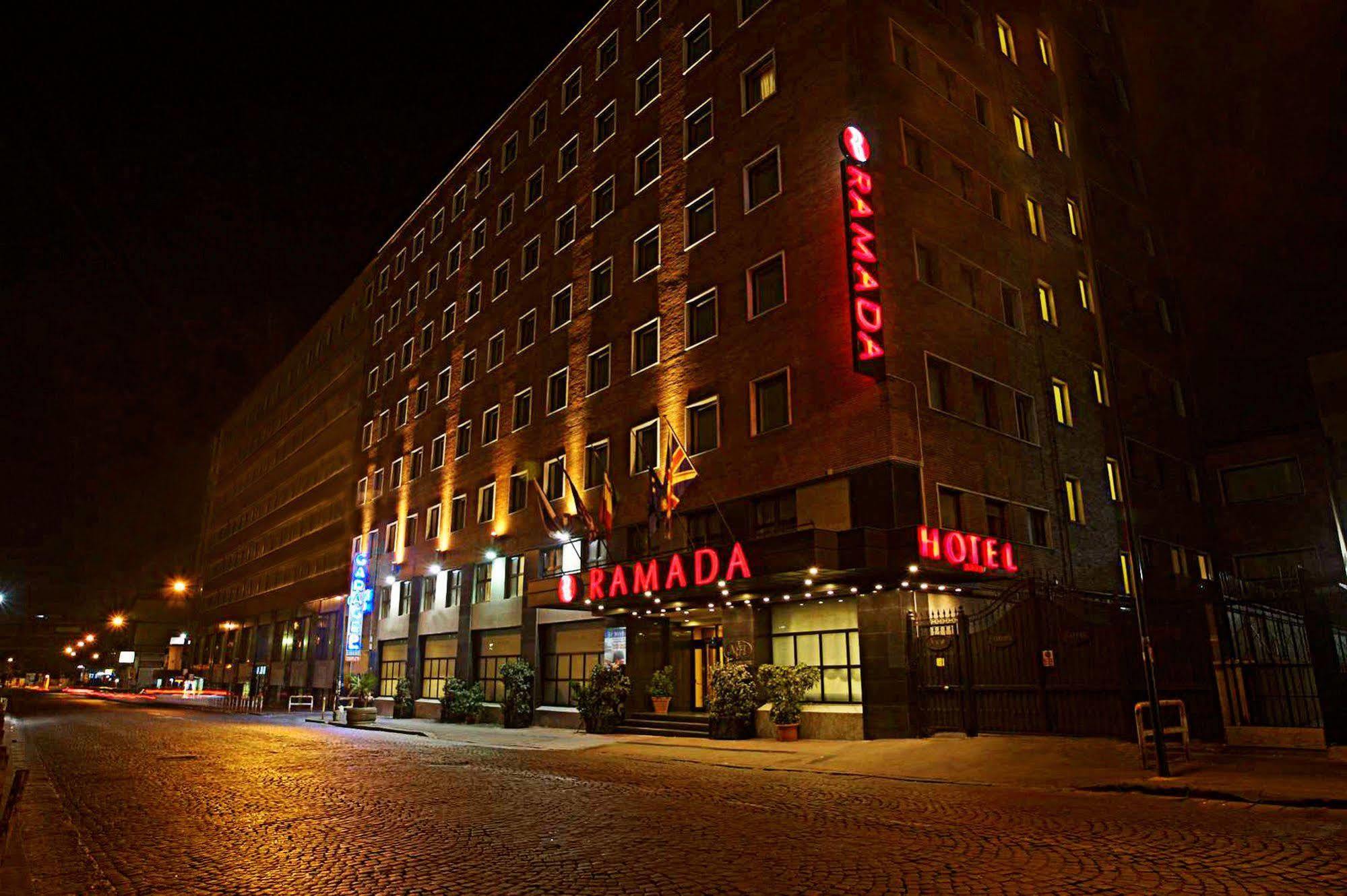 Hotel Ramada By Wyndham Neapel