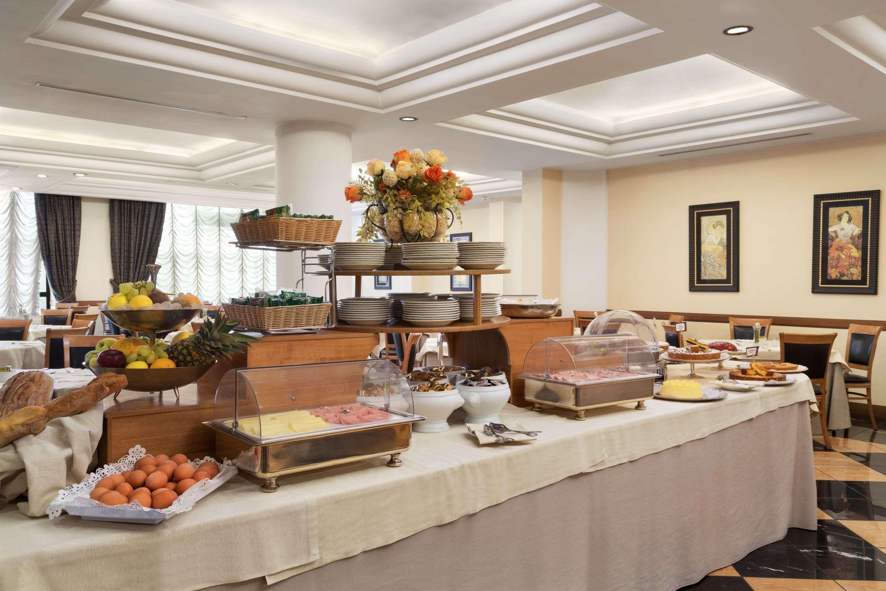 Ramada By Wyndham Hotel Napels