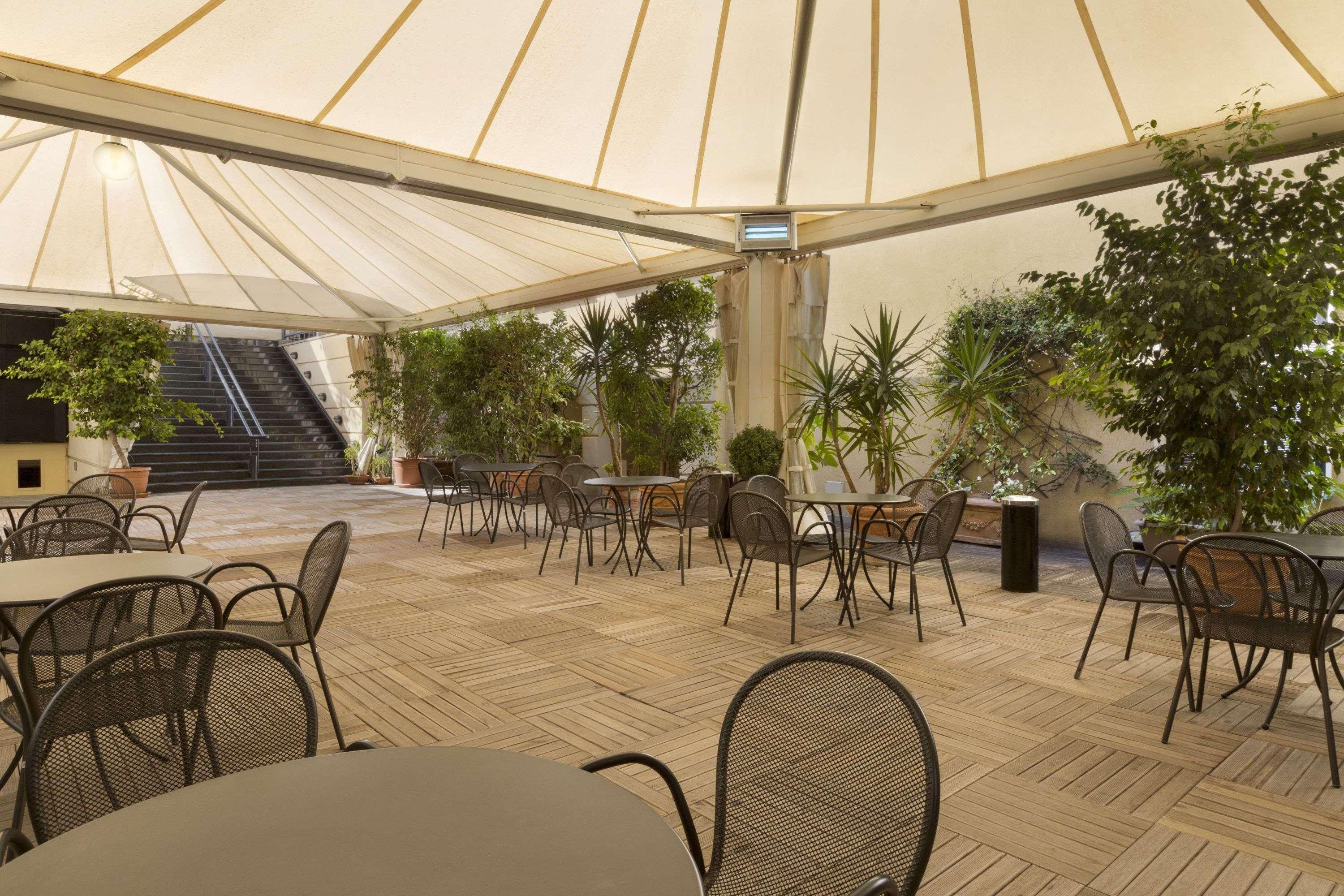 Ramada By Wyndham 4* Napels