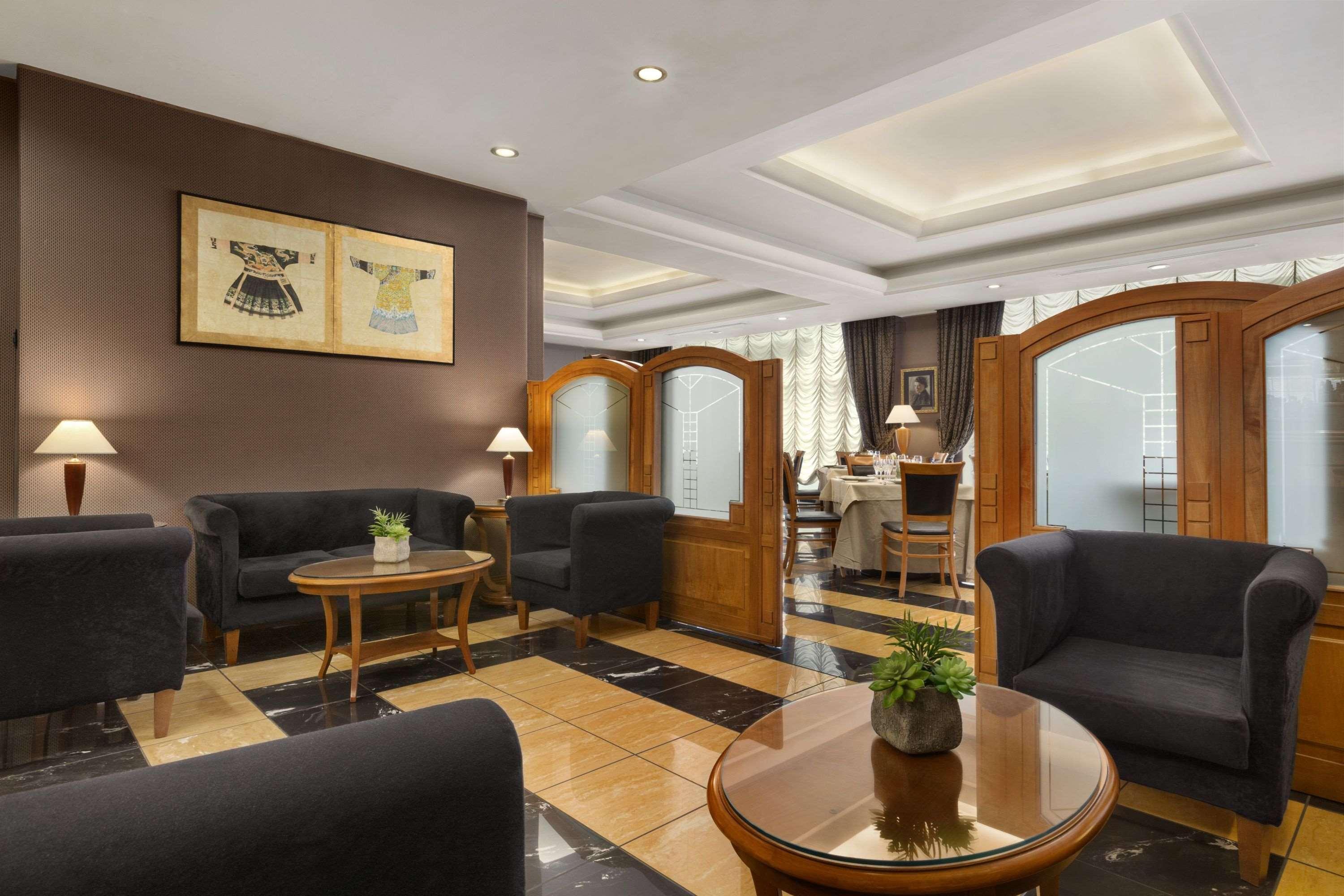 Ramada By Wyndham Hotel Napels